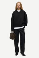 Salissy V-Neck Sweater