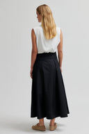 Larkini Skirt Black