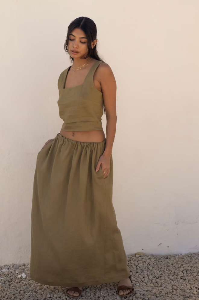 Effortless Linen Midi Skirt