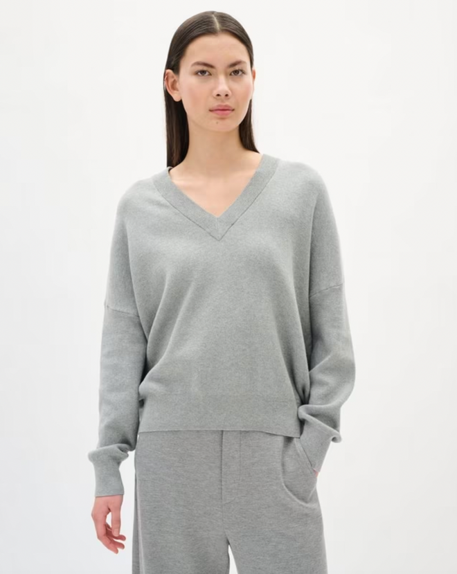 Foster V-Neck