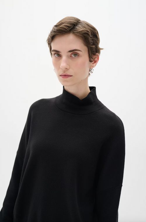 Tenley Turtleneck Black