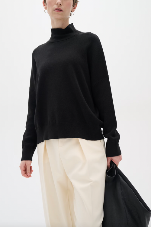 Tenley Turtleneck Black