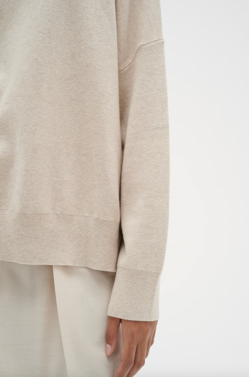 Tenley Turtleneck Simply Taupe