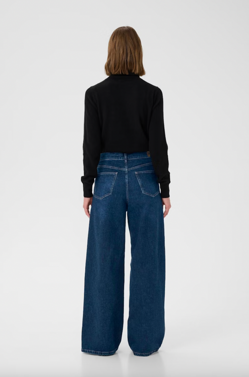 Nana Bacca Jeans