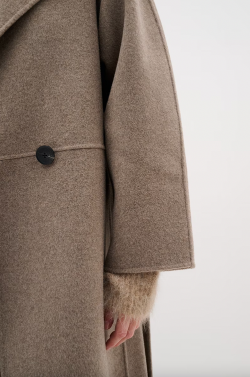 Yilla Long Coat