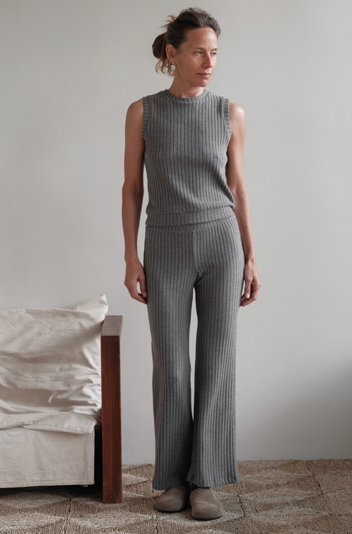 The Sweater Rib Shell - Charcoal