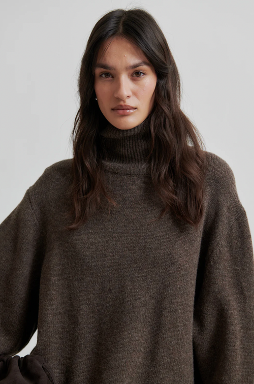 Alpha Knit Turtleneck