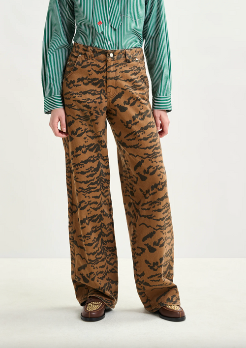 Impeccable Printed Jeans