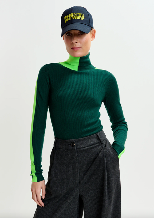 Iffort Bicolour Turtleneck Sweater