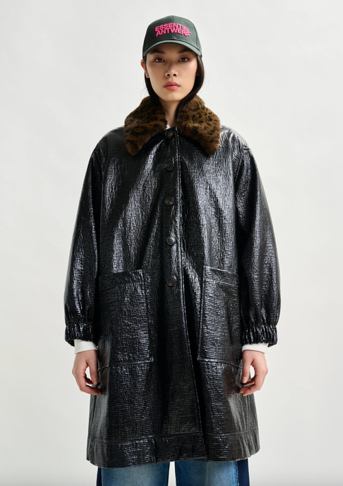 Iom Faux Fur Collar Coat