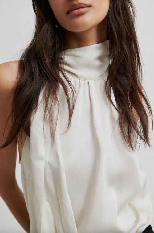 Kura Top