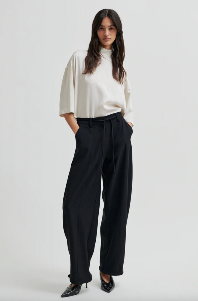 Twist Tee