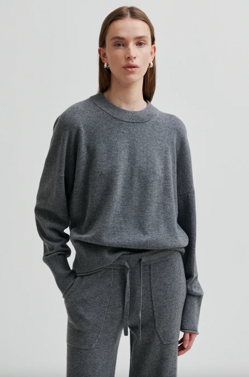 Calm Knit O-Neck
