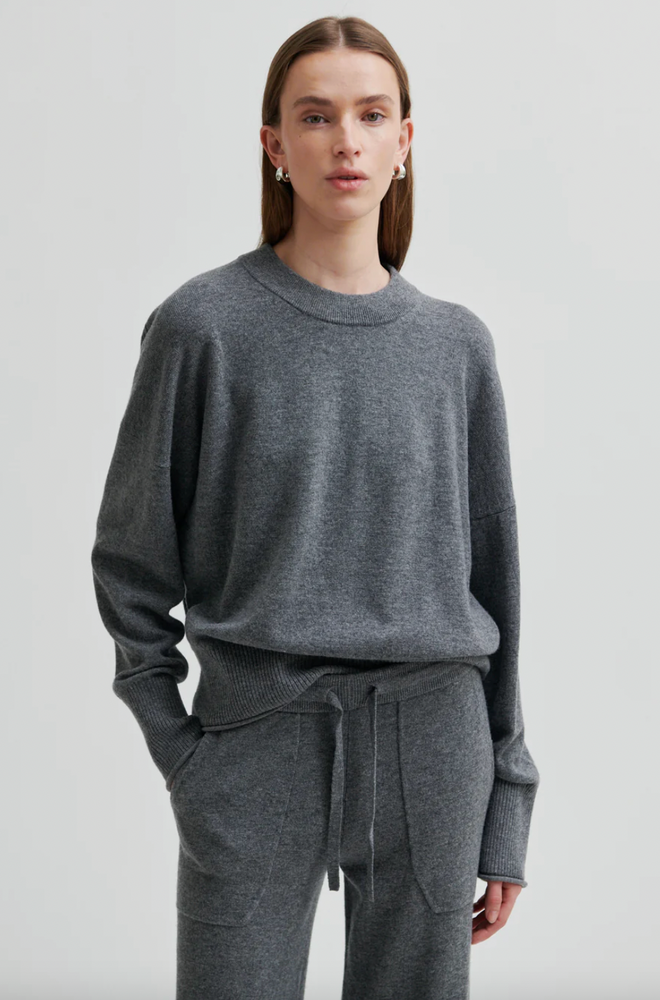 Calm Knit O-Neck