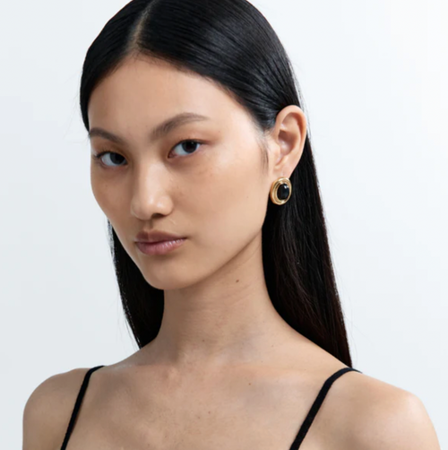 Prize Black Earrings