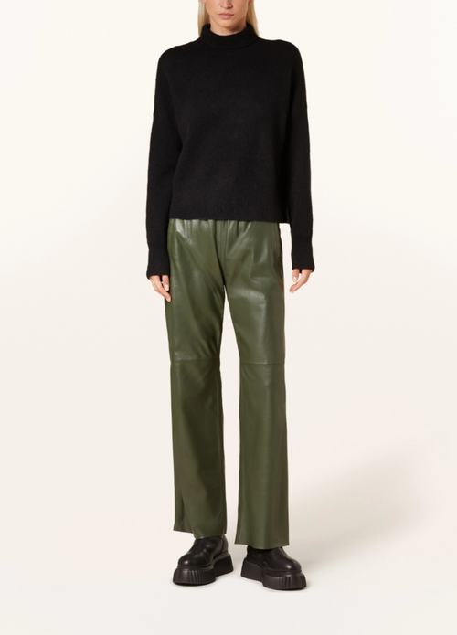 Nola Turtleneck