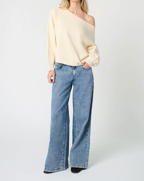 Off Shoulder Sweater Ivory