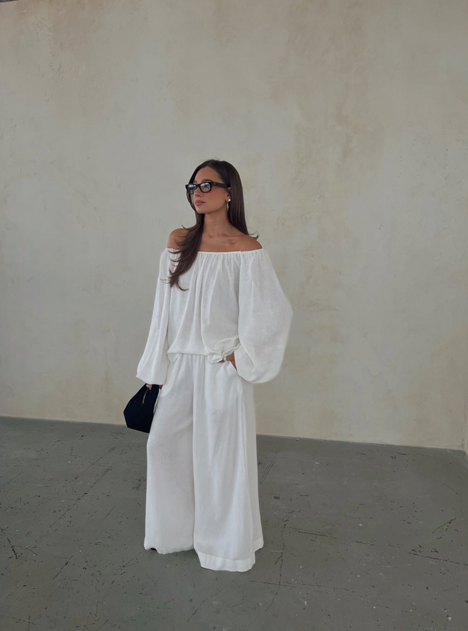 Off the Shoulder Linen Blend Top
